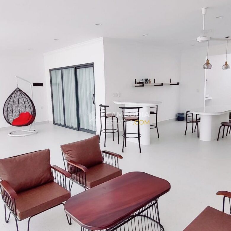 Brand New Villa with Pool for Sale – Kampot | Ready to Move In!