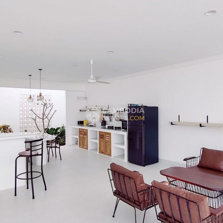 Brand New Villa with Pool for Sale – Kampot | Ready to Move In!