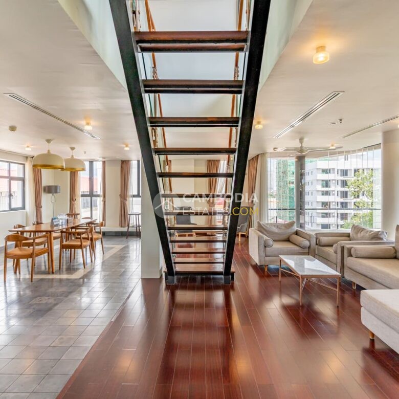 Luxury Duplex 3 Bedroom Penthouse for Rent in Wat Phnom, Phnom Penh | $3,200/Month