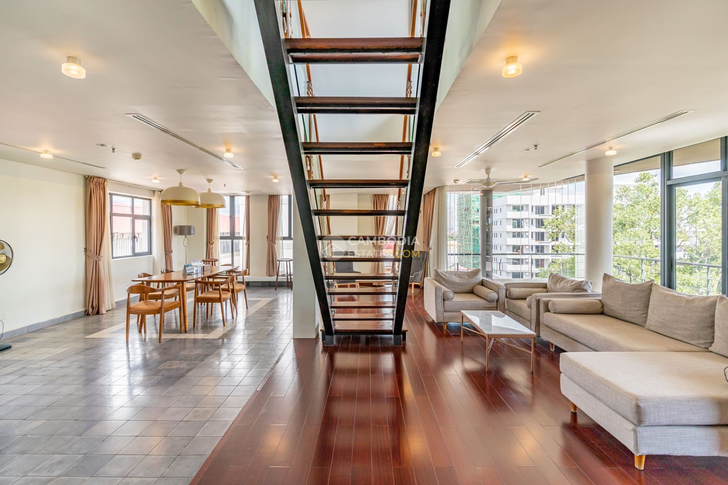 Luxury Duplex 3 Bedroom Penthouse for Rent in Wat Phnom, Phnom Penh | $3,200/Month