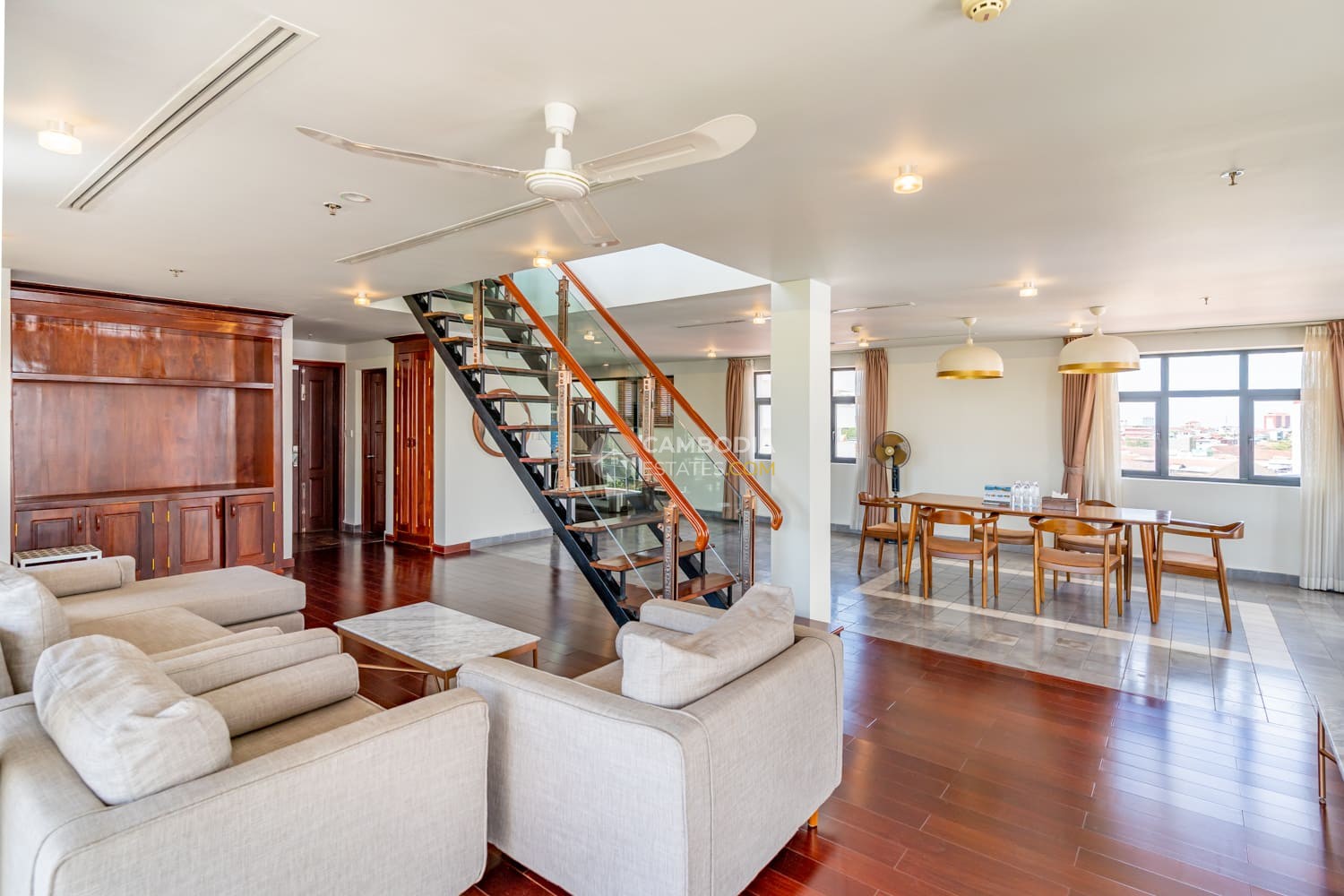 Luxury Duplex 3 Bedroom Penthouse for Rent in Wat Phnom, Phnom Penh | $3,200/Month